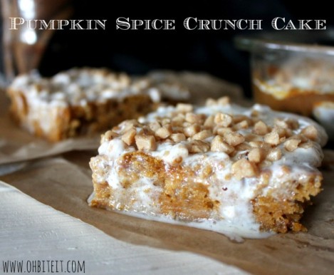 Pumpkin Spice Crunch Cake